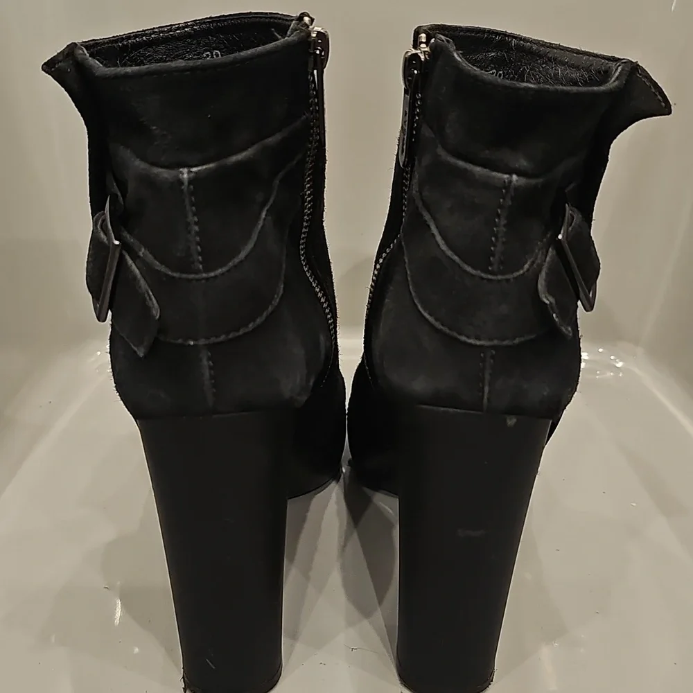 HOGAN black suede genuine leather booties Sz 39